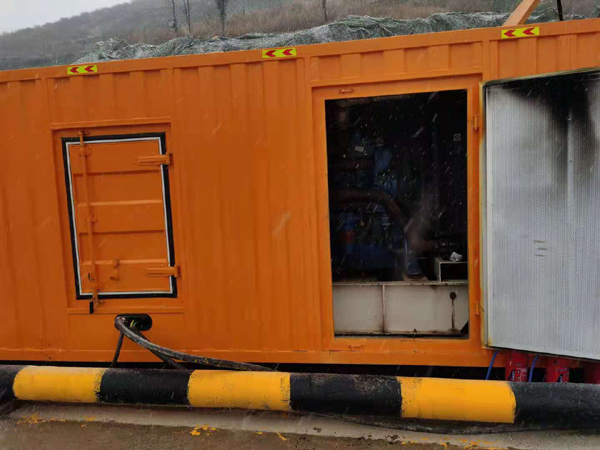湖口发电机出租 柴油发电机组电压低报警怎么办？